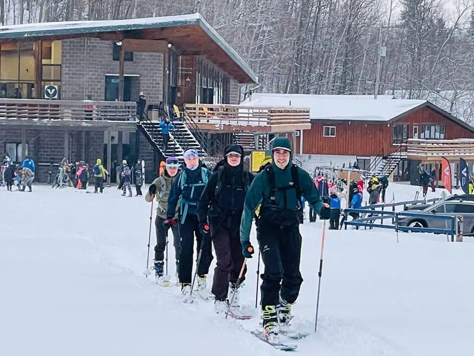 Ski Touring at Centre Vorlage